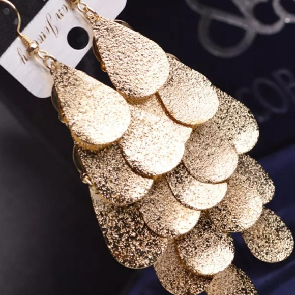 💛💛Ear Rings 💛💛 - Picture 4 of 4